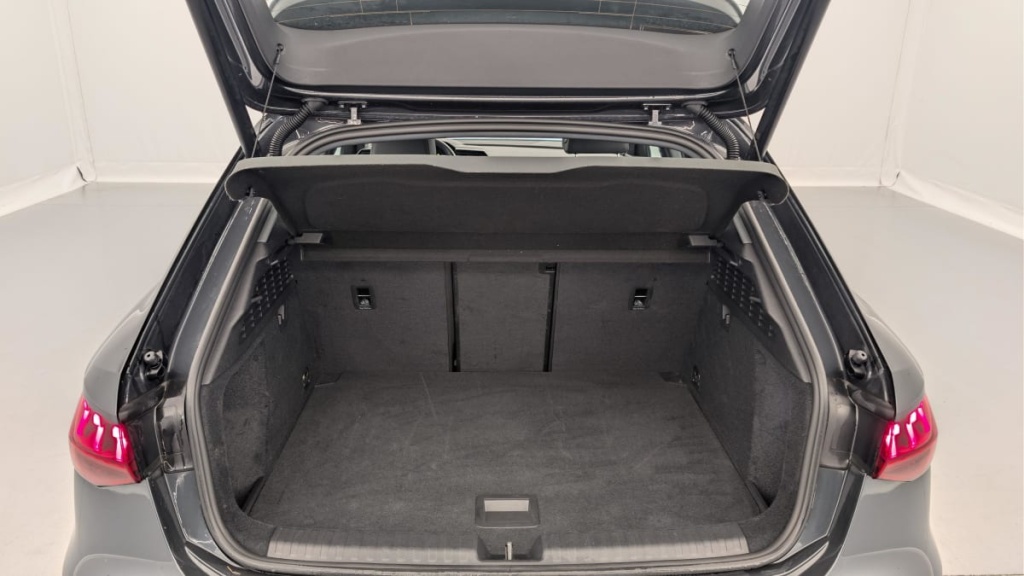 AUDI A3 Sportback 35 TFSI Mild Hybrid 150 S tronic 7 Design Luxe - ref: 1-375109 - Photo 11