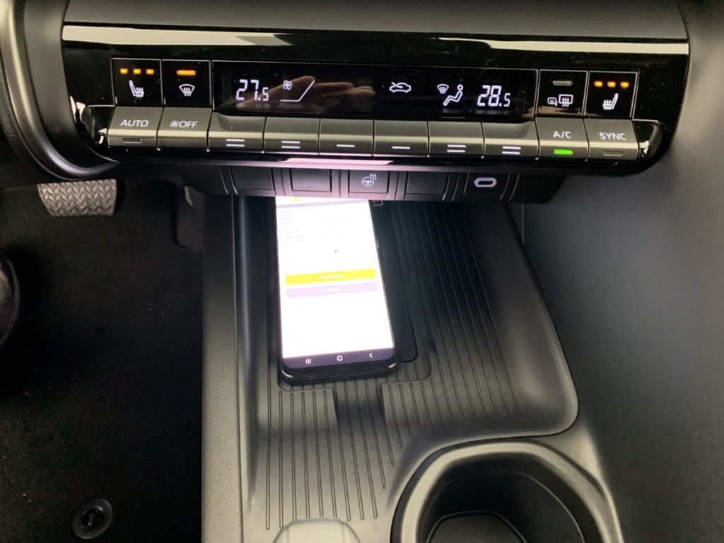 TOYOTA C-HR Hybride Rechargeable 225 Design - ref: 1-375291 - Photo 19