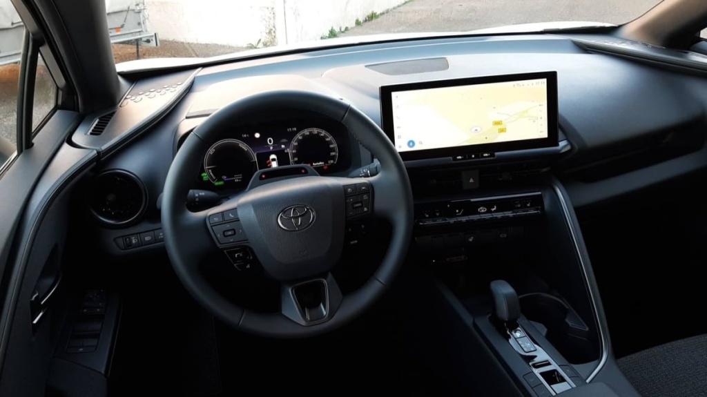 TOYOTA C-HR Hybride Rechargeable 225 Design - ref: 1-375330 - Photo 13