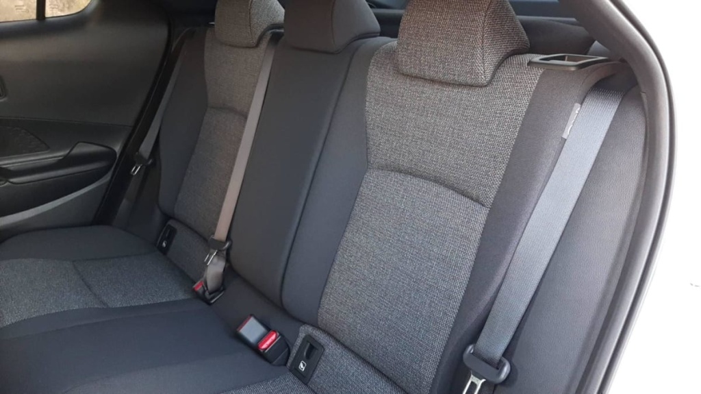 TOYOTA C-HR Hybride Rechargeable 225 Design - ref: 1-375331 - Photo 16