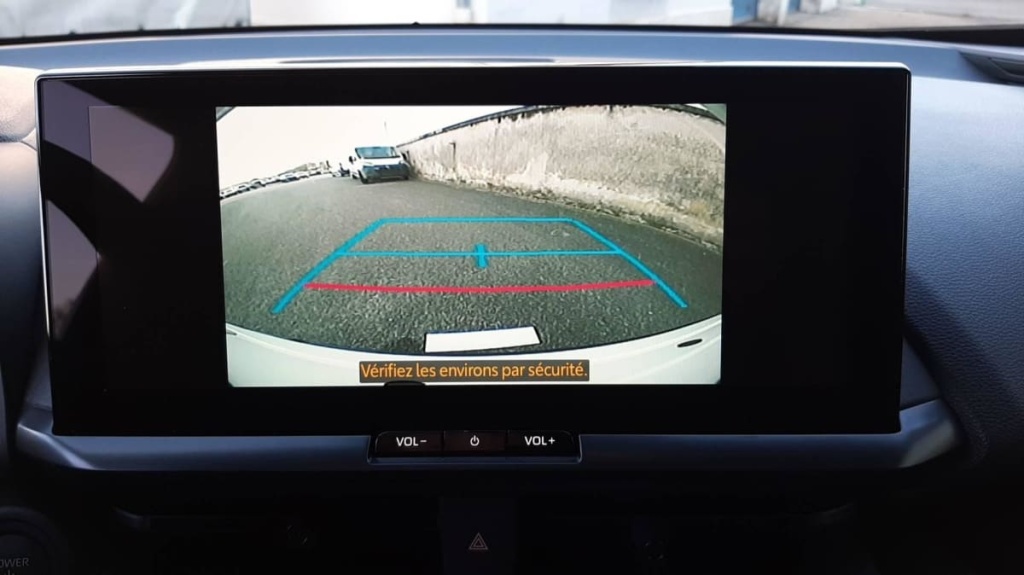 TOYOTA C-HR Hybride Rechargeable 225 Design - ref: 1-375332 - Photo 18