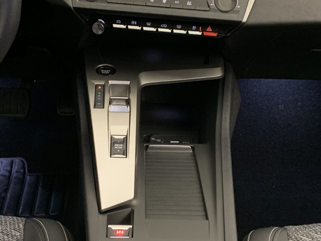 PEUGEOT 308 BLUEHDI 130CH S S EAT8 ALLURE - ref: 1-375417 - Photo 16