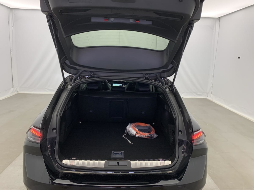 PEUGEOT 508 SW Hybrid 180 e-EAT8 Allure - ref: 1-375604 - Photo 12