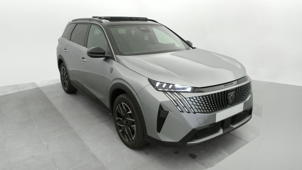 PEUGEOT 5008 Hybrid 145 e-DCS6 GT - ref: 1-375687 - Photo 1
