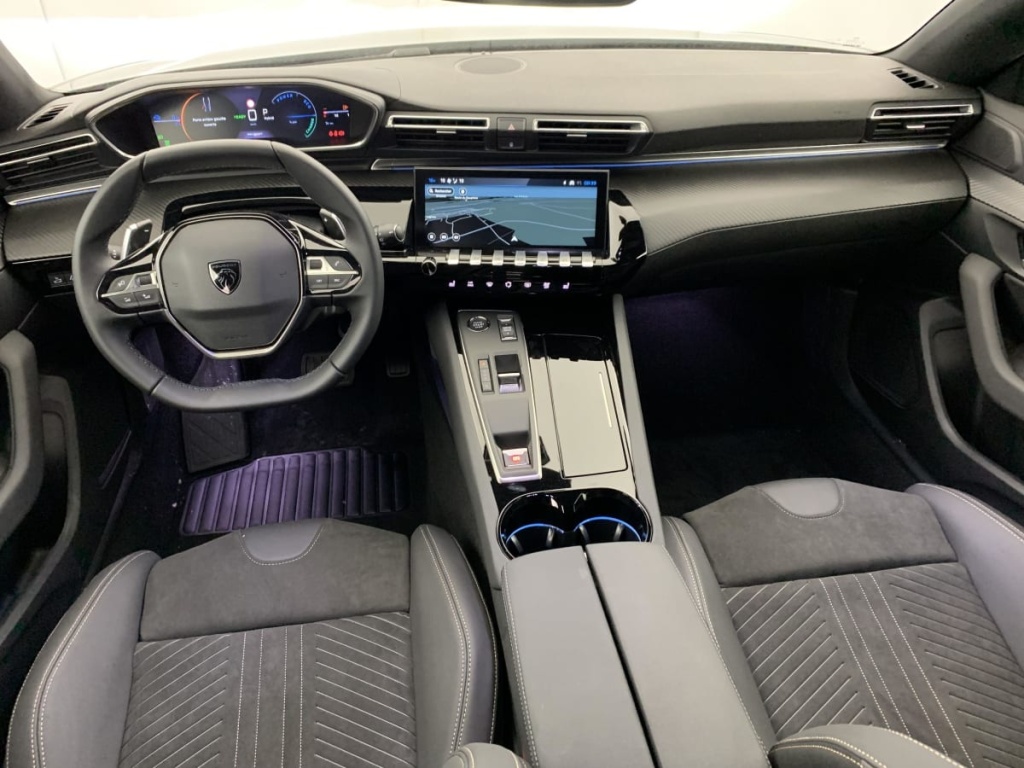 PEUGEOT 508 SW Hybrid 225 e-EAT8 Allure - ref: 1-375751 - Photo 13