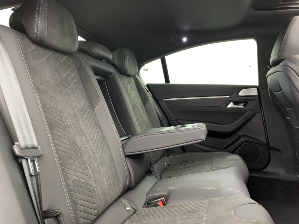 PEUGEOT 508 Hybrid 180 e-EAT8 Allure - ref: 1-375758 - Photo 10