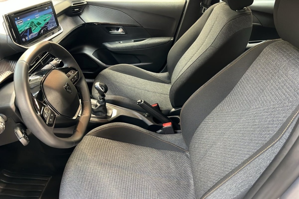 PEUGEOT 208 100 S S BVM6 Style - ref: 1-375777 - Photo 9