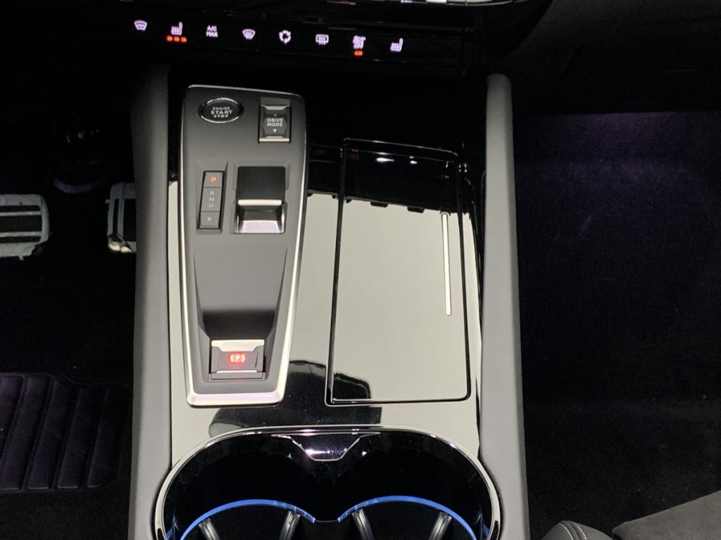 PEUGEOT 508 SW Hybrid 225 e-EAT8 Allure - ref: 1-375788 - Photo 15