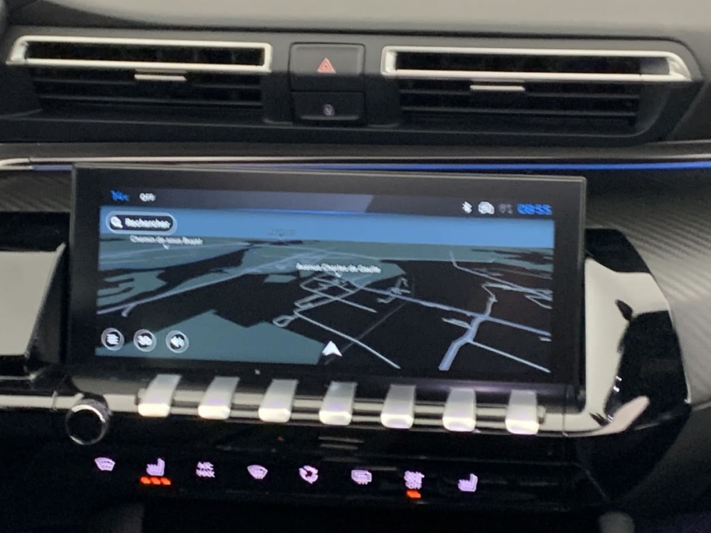 PEUGEOT 508 SW Hybrid 225 e-EAT8 Allure - ref: 1-375788 - Photo 20