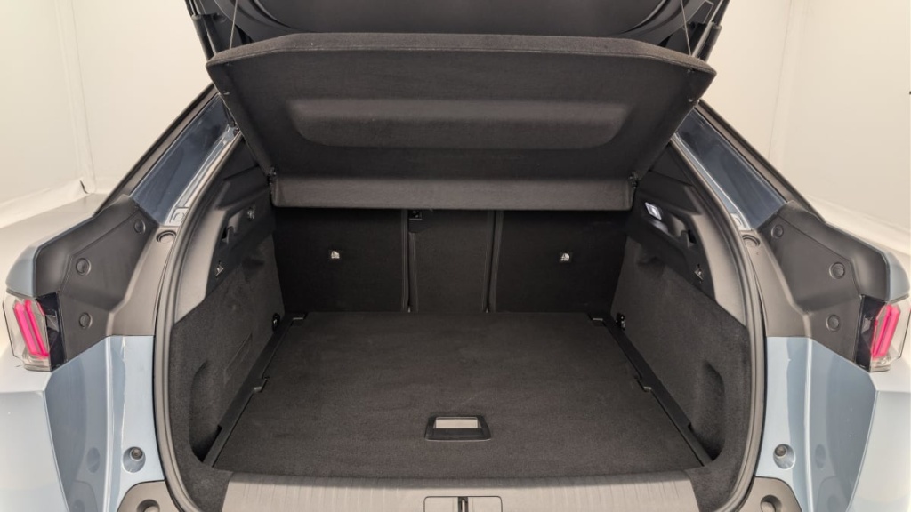 PEUGEOT 3008 Hybrid 145 e-DCS6 Allure - ref: 1-375811 - Photo 11