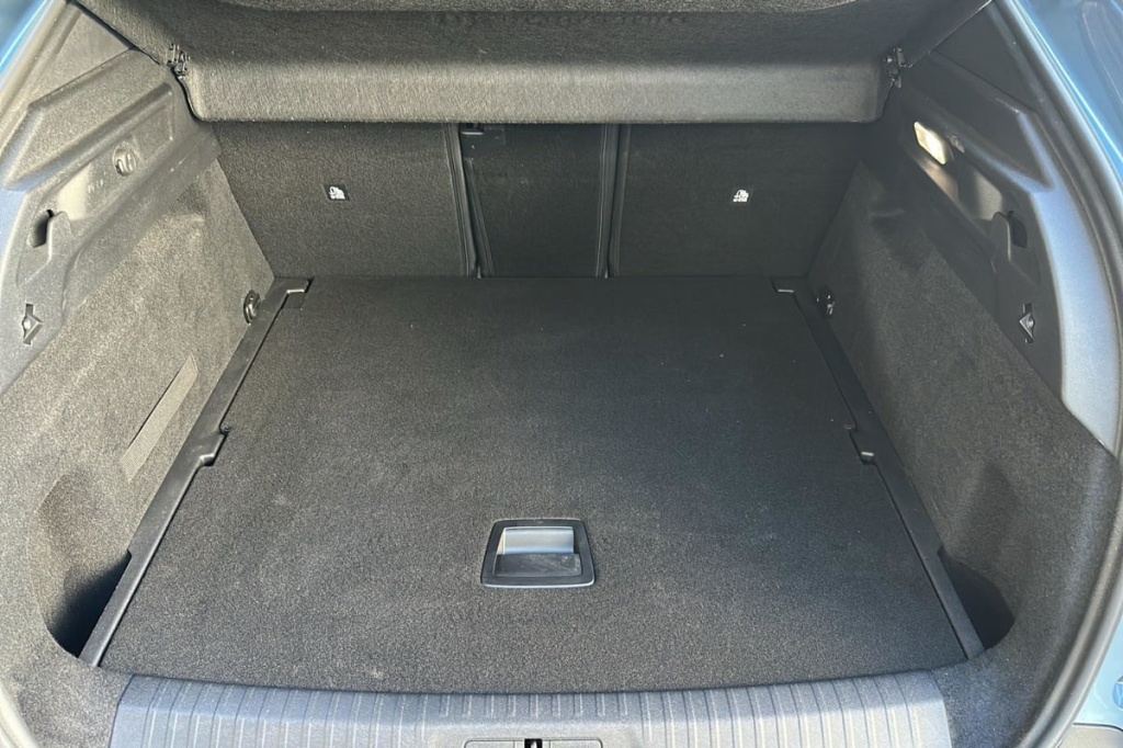 PEUGEOT 3008 Hybrid 145 e-DCS6 Allure - ref: 1-375819 - Photo 11