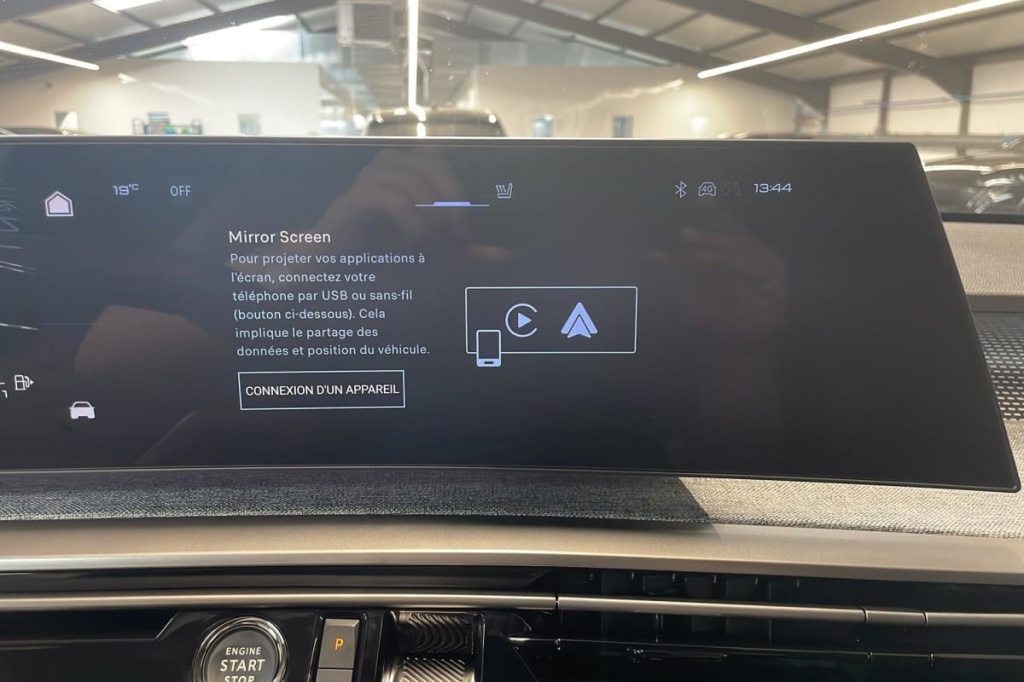 PEUGEOT 3008 Hybrid 145 e-DCS6 GT - ref: 1-375995 - Photo 12