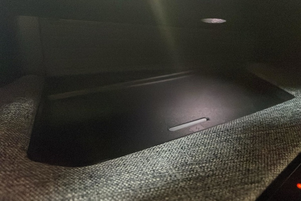 PEUGEOT 3008 Hybrid 145 e-DCS6 GT - ref: 1-375995 - Photo 14