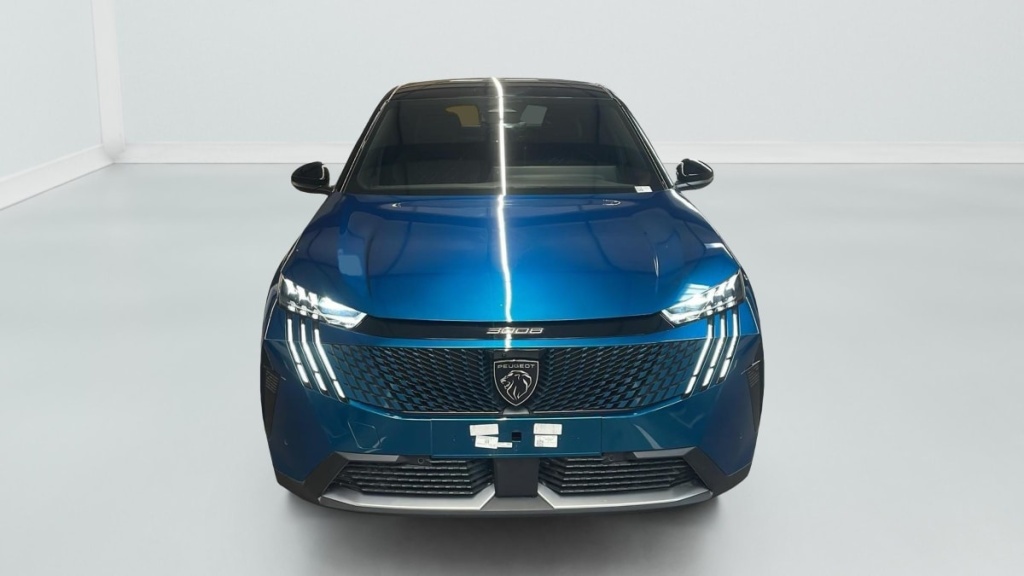 PEUGEOT 3008 Hybrid 145 e-DCS6 GT - ref: 1-375995 - Photo 2