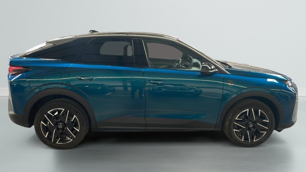 PEUGEOT 3008 Hybrid 145 e-DCS6 GT - ref: 1-375995 - Photo 8