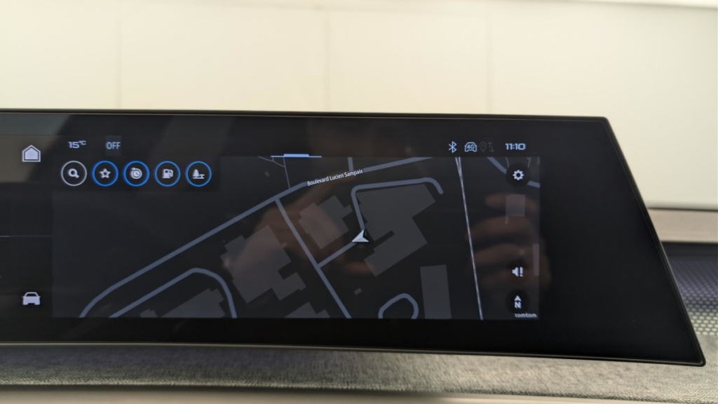 PEUGEOT 3008 Hybrid 145 e-DCS6 GT - ref: 1-375996 - Photo 18