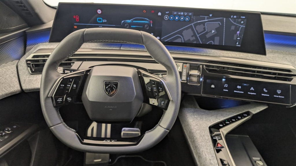 PEUGEOT 3008 Hybrid 145 e-DCS6 GT - ref: 1-375998 - Photo 14