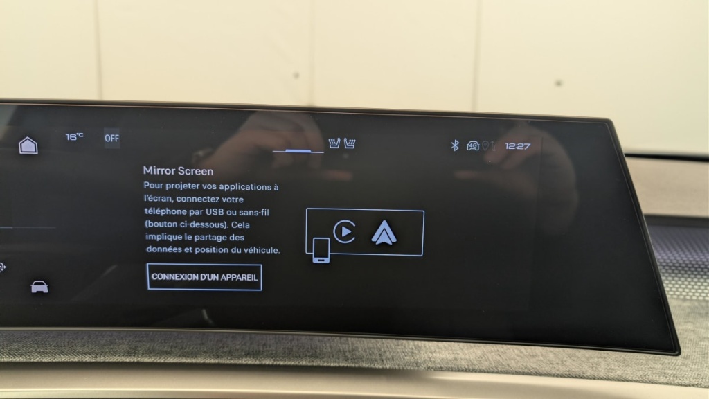 PEUGEOT 3008 Hybrid 145 e-DCS6 GT - ref: 1-376001 - Photo 17