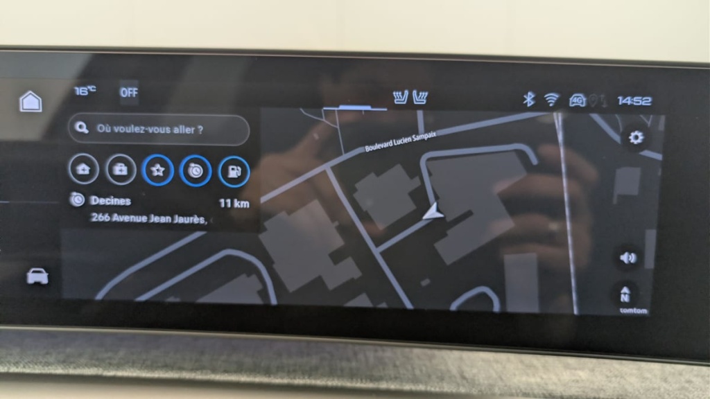 PEUGEOT 3008 Hybrid 145 e-DCS6 GT - ref: 1-376007 - Photo 18