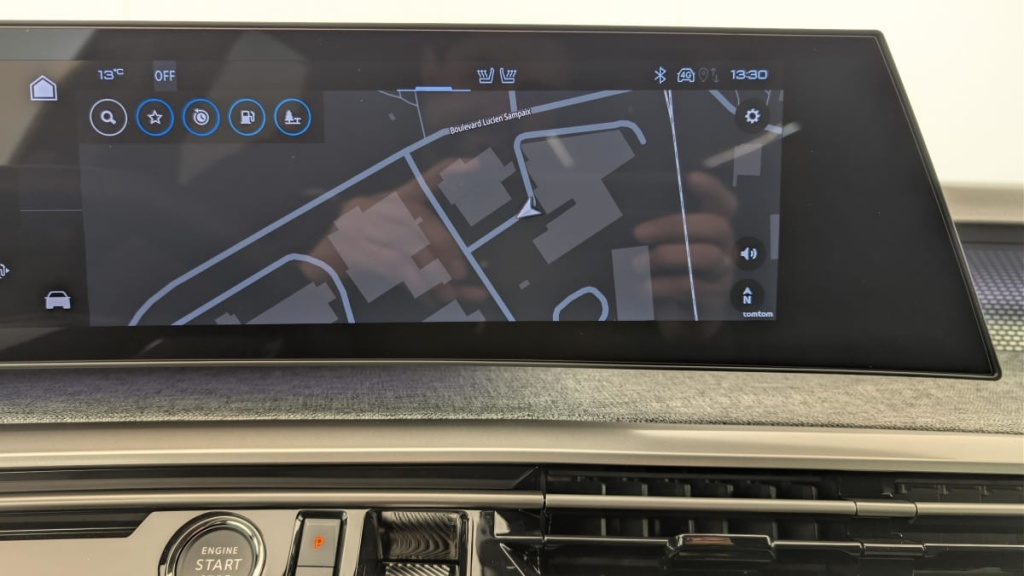 PEUGEOT 3008 Hybrid 145 e-DCS6 GT - ref: 1-376010 - Photo 19