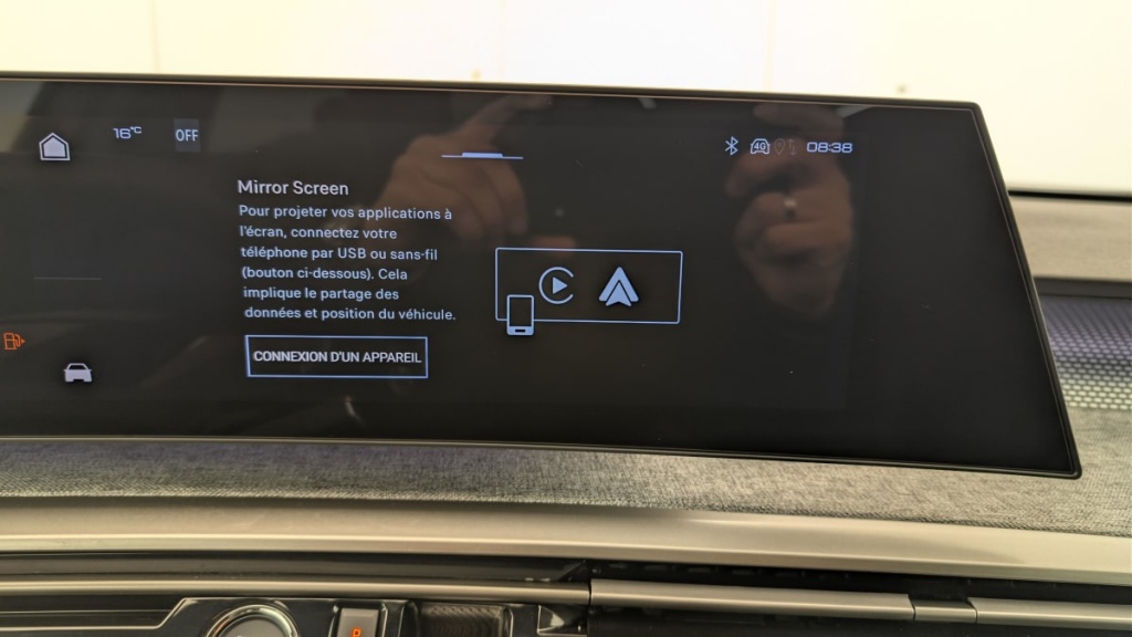 PEUGEOT 3008 Hybrid 145 e-DCS6 GT - ref: 1-376011 - Photo 18