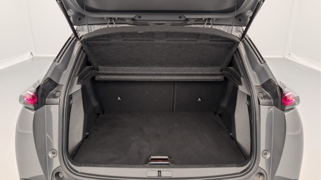 PEUGEOT 2008 50 kWh 136 ch GT - ref: 1-376035 - Photo 11