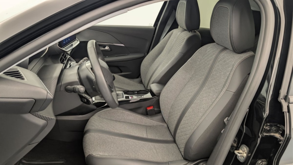 PEUGEOT 208 100 S S BVM6 Allure - ref: 1-376036 - Photo 16