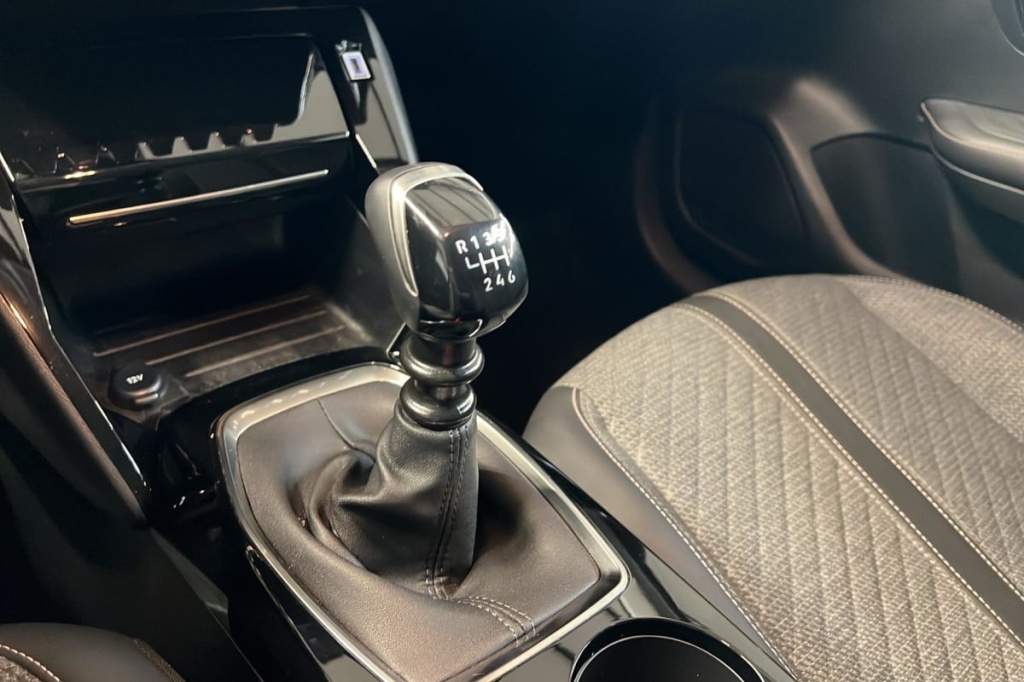 PEUGEOT 208 100 S S BVM6 Allure - ref: 1-376038 - Photo 16