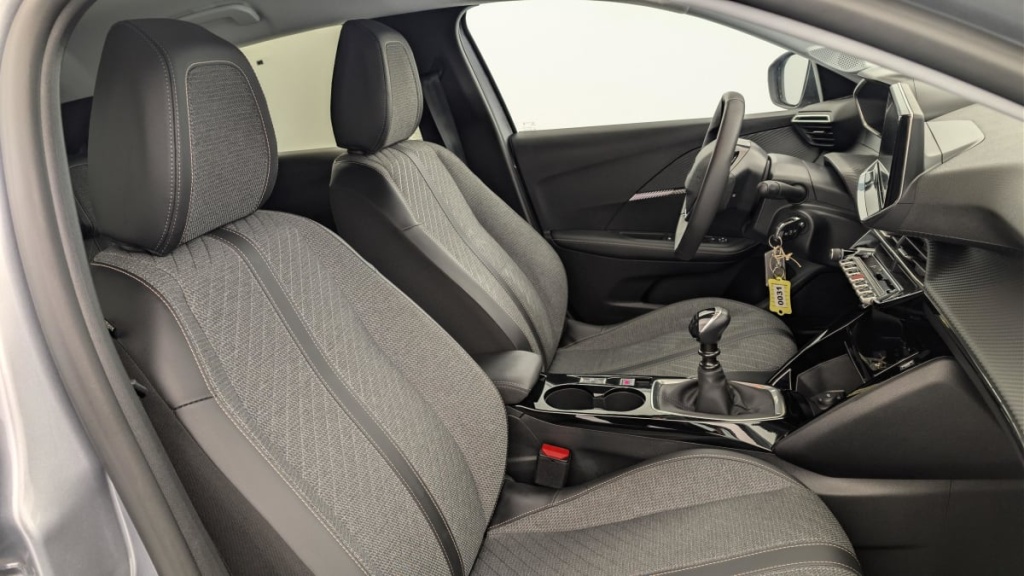 PEUGEOT 208 100 S S BVM6 Allure - ref: 1-376045 - Photo 9