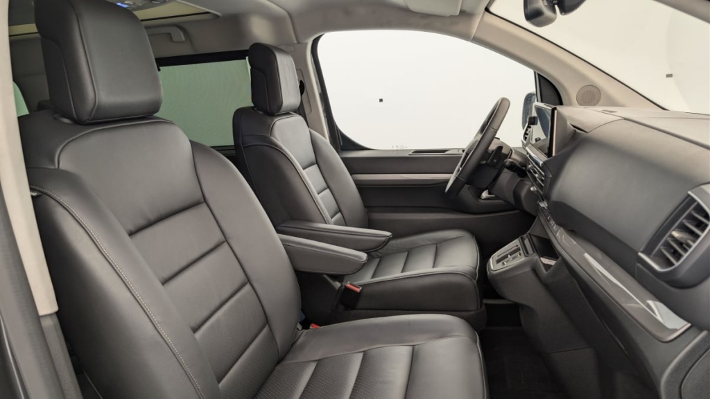 PEUGEOT Traveller Traveller XL Electrique 75 kWh 136 ch Business Pack - ref: 1-376066 - Photo 9