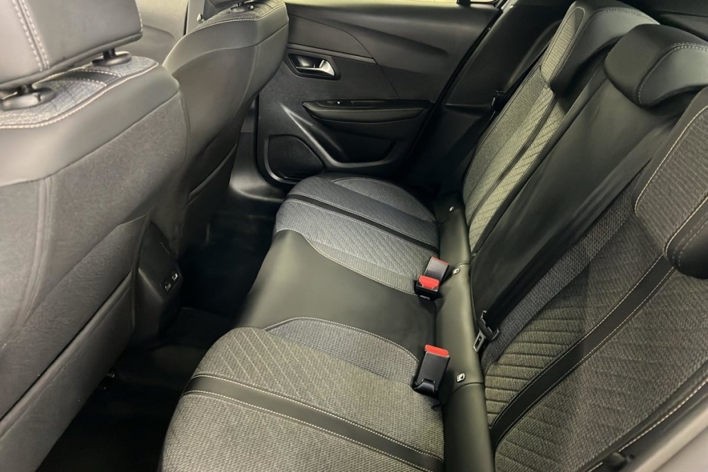 PEUGEOT 208 100 S S BVM6 Allure - ref: 1-376077 - Photo 10