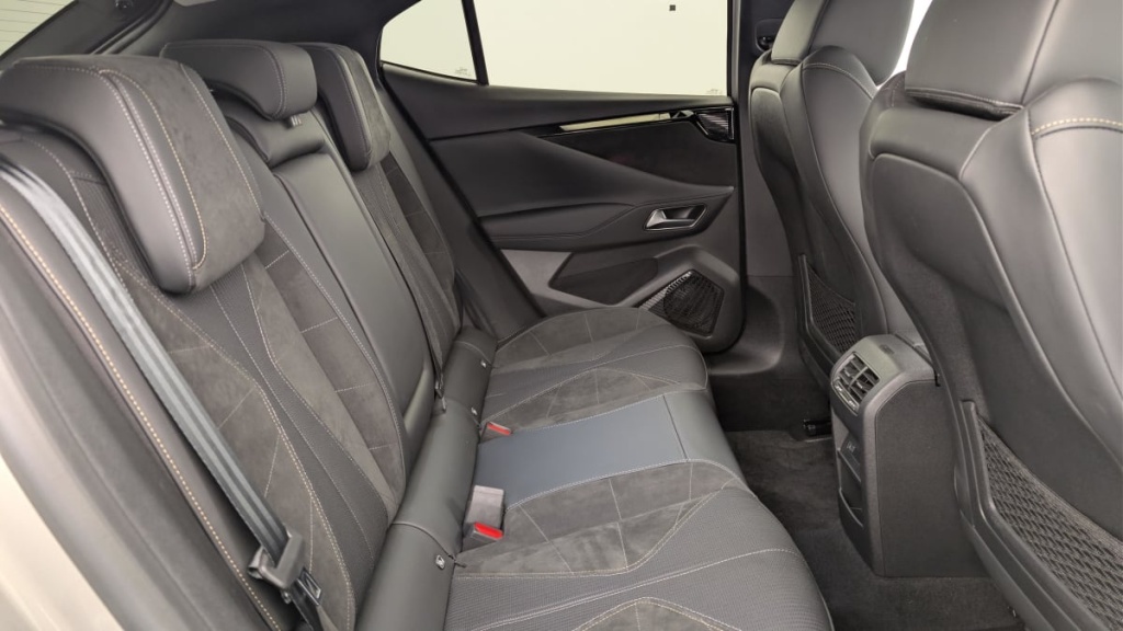 DS DS4 PureTech 130 EAT8 Etoile - Alcantara - ref: 1-376165 - Photo 10
