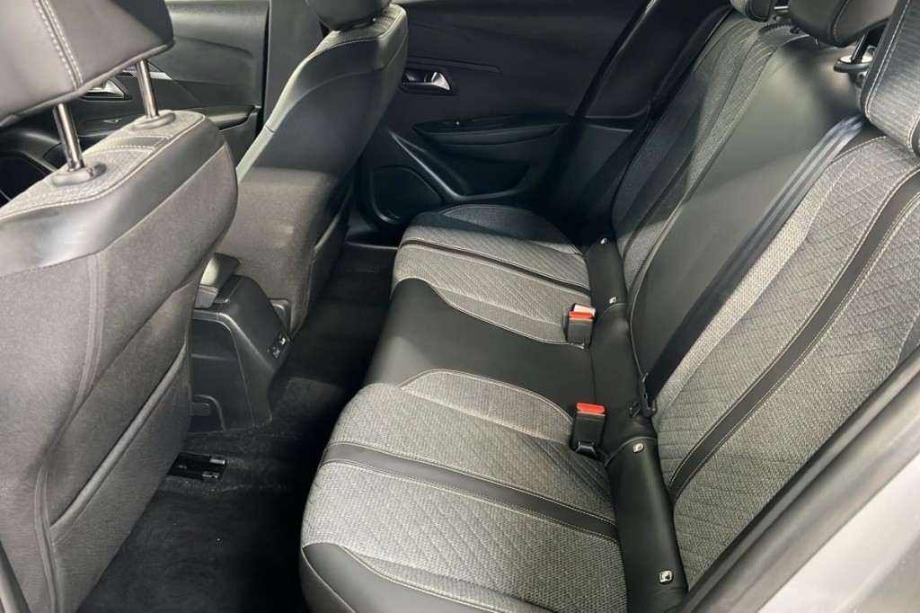 PEUGEOT 208 100 S S BVM6 Allure - ref: 1-376174 - Photo 10