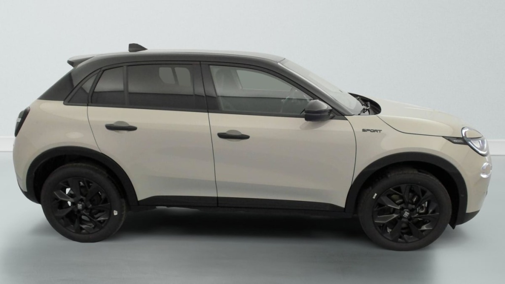 FIAT 600 T-Gen 3 1.2 Hybrid 145ch eDCT6 Sport - ref: 1-376218 - Photo 8