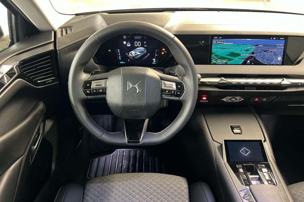 DS DS4 Hybride 136 e-DCT6 Pallas - ref: 1-376324 - Photo 13