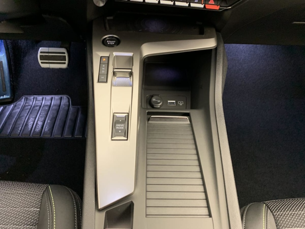 PEUGEOT 308 SW NOUVELLE BLUEHDI 130CH S S EAT8 GT - ref: 1-376348 - Photo 16