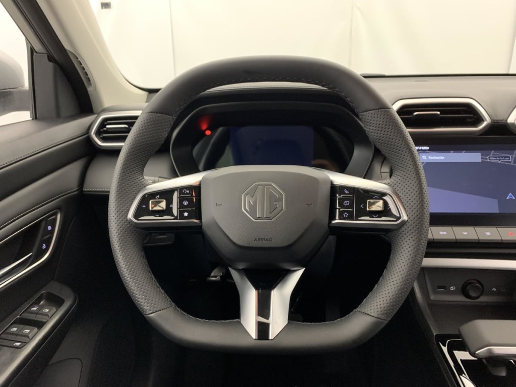 MG ZS 1.5 L Hybrid+ 197 ch Luxury - ref: 1-376392 - Photo 14