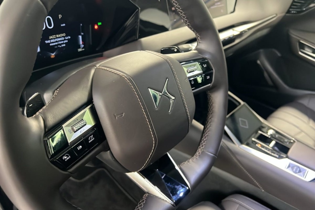 DS DS4 PureTech 130 EAT8 Cross Opera - ref: 1-376405 - Photo 15