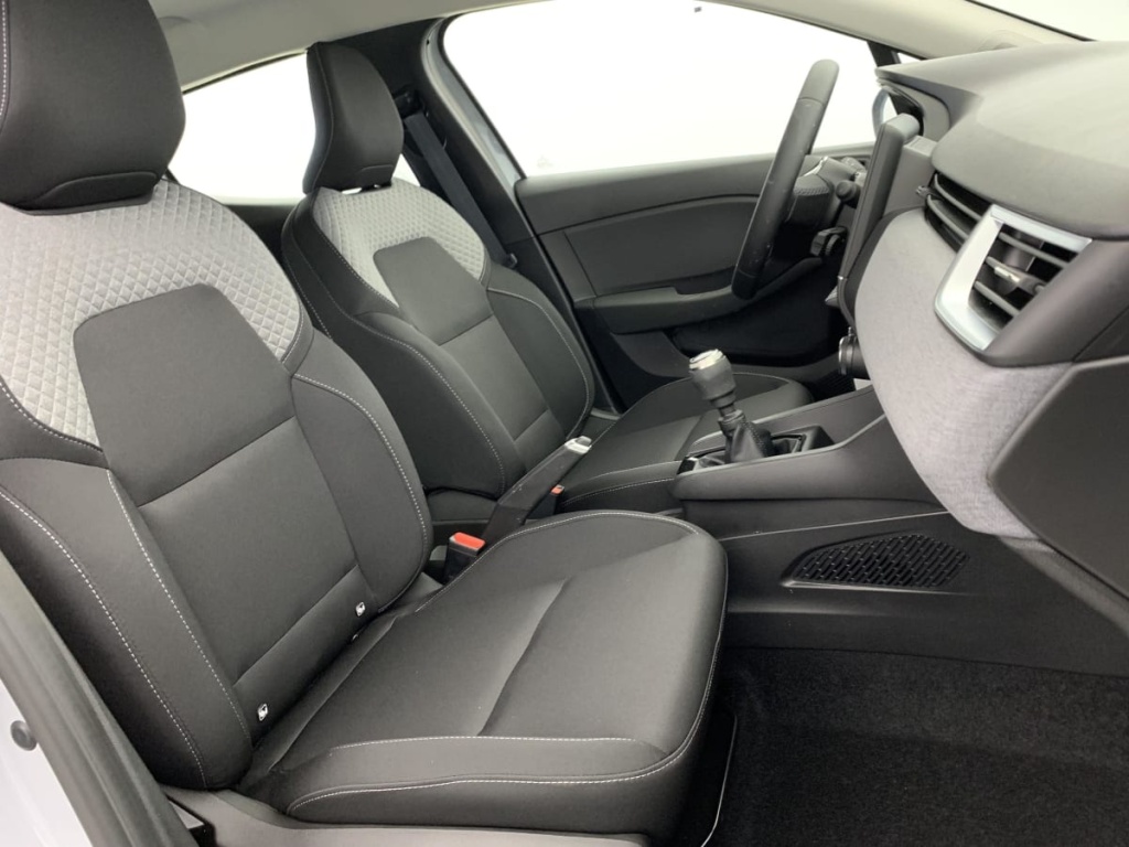 RENAULT Clio BLUE DCI 100 CH GSR2 EVOLUTION - ref: 1-376521 - Photo 9