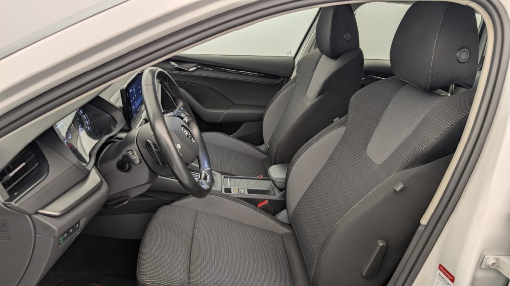 SKODA Octavia Combi 2.0 TDI 150 ch DSG7 Ambition - ref: 1-376528 - Photo 16