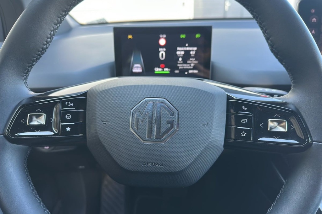 MG MG4 ELECTRIC 64KWH - 150 KW 2WD LUXURY - ref: 1-376742 - Photo 15
