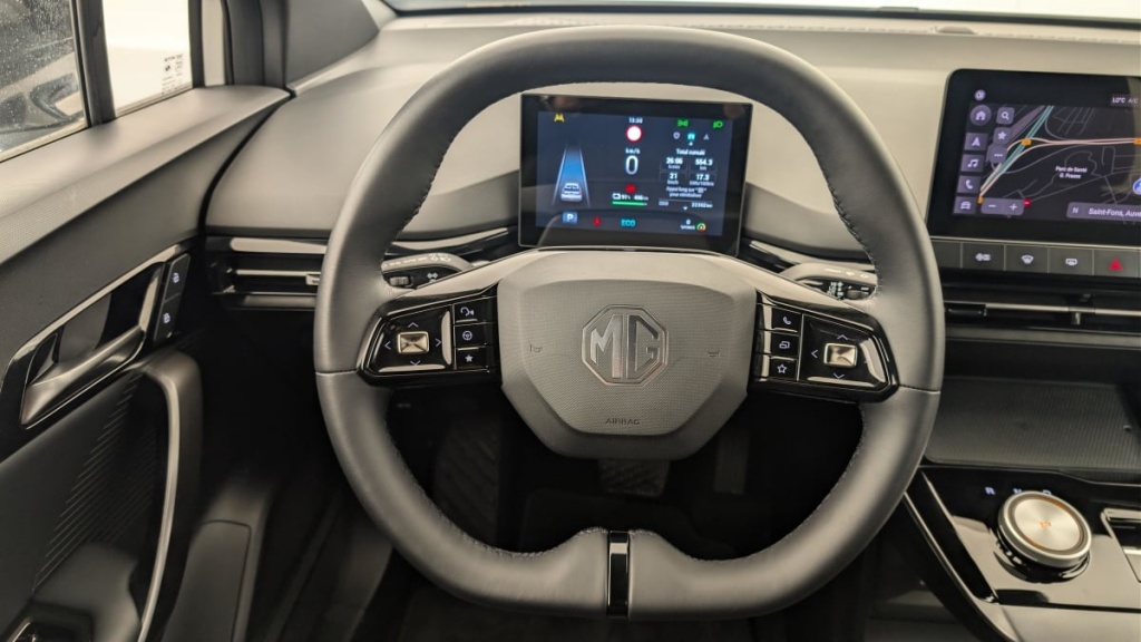 MG MG4 ELECTRIC 64KWH - 150 KW 2WD LUXURY - ref: 1-376747 - Photo 14