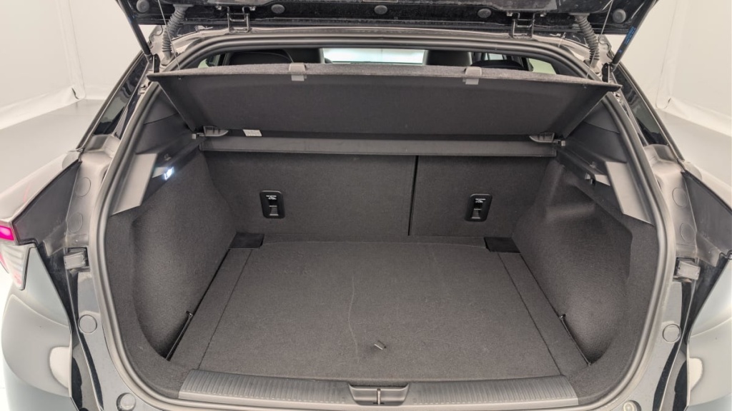 MG MG4 ELECTRIC 64KWH - 150 KW 2WD LUXURY - ref: 1-376753 - Photo 11