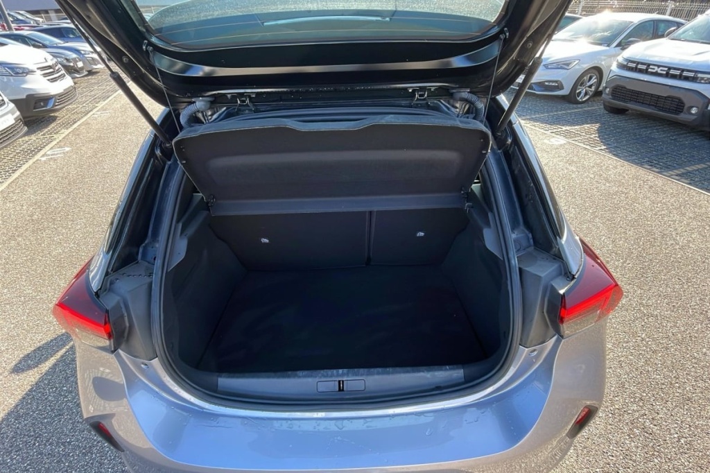 OPEL Corsa 1.2 Turbo 100 ch BVM6 GS Line - ref: 1-376804 - Photo 12