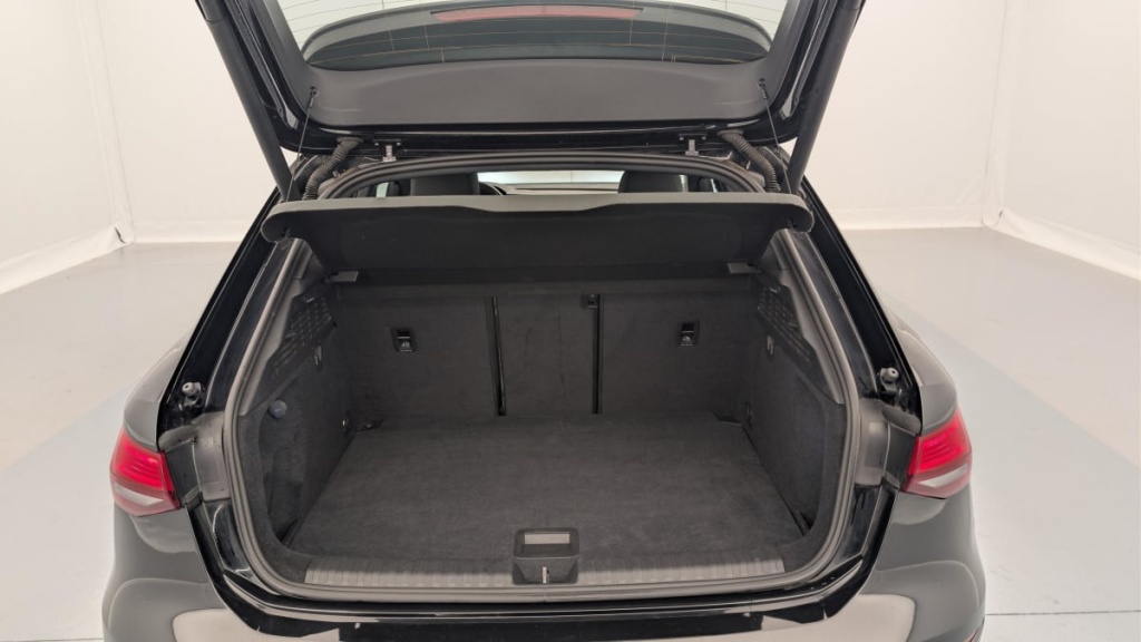 AUDI A3 Sportback 35 TFSI Mild Hybrid 150 S tronic 7 Design - ref: 1-376907 - Photo 11