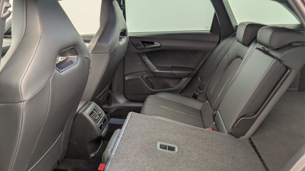 CUPRA Leon Sportstourer 1.4 e-HYBRID 204 ch DSG6 V - ref: 1-376922 - Photo 12