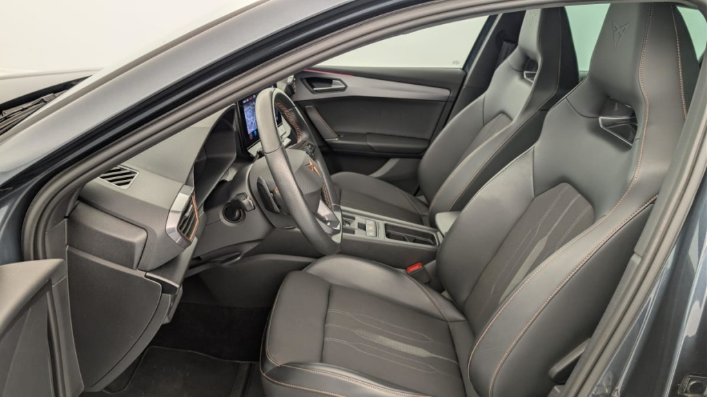 CUPRA Leon 1.4 E-HYBRID 204 CH DSG6 V - ref: 1-376954 - Photo 16