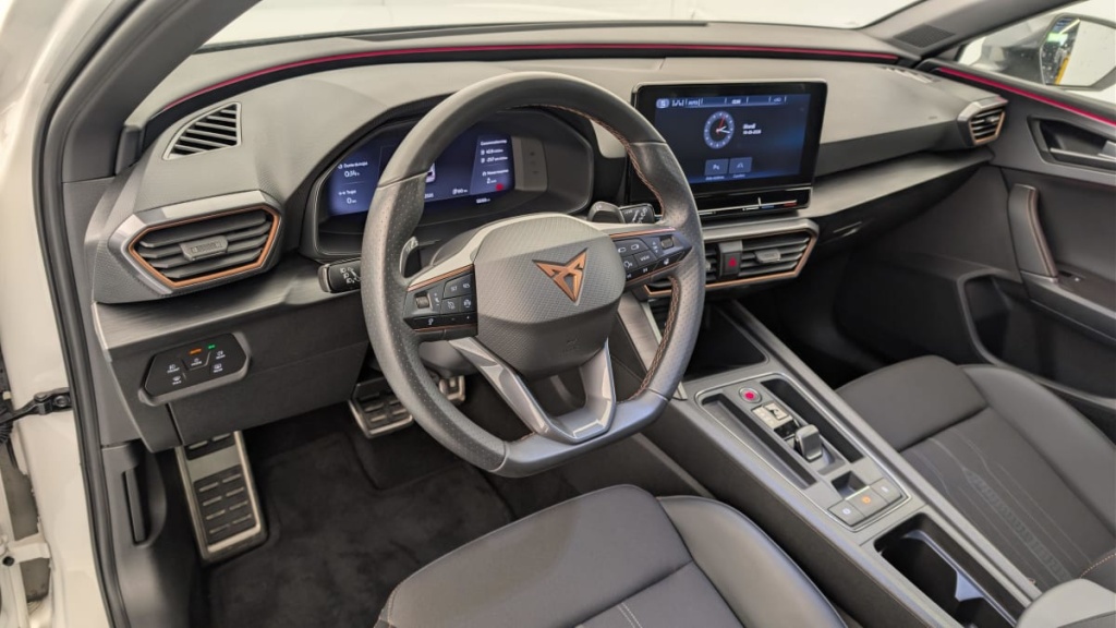 CUPRA Leon 1.4 E-HYBRID 204 CH DSG6 V - ref: 1-376962 - Photo 15