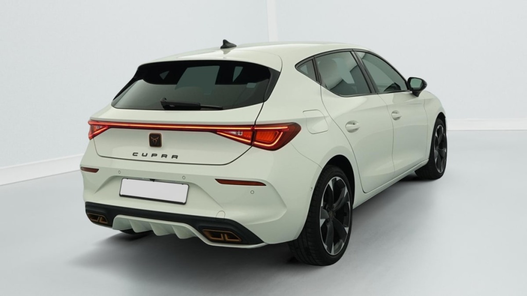 CUPRA Leon 1.4 E-HYBRID 204 CH DSG6 V - ref: 1-376962 - Photo 7