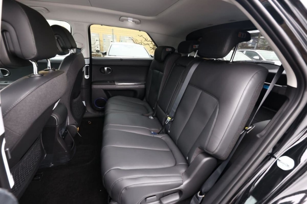 HYUNDAI Ioniq 84 kWh - 229 ch Executive - ref: 1-376975 - Photo 11